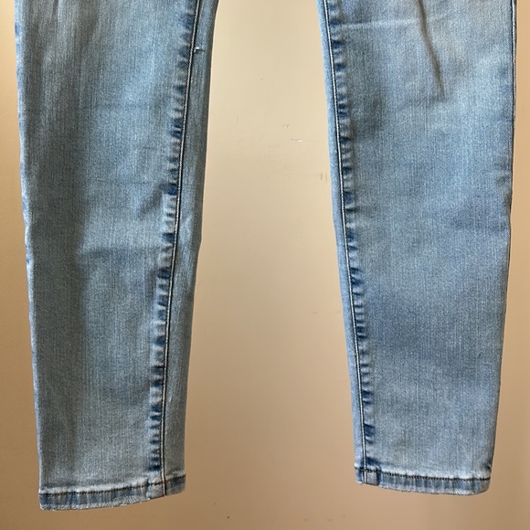 New Good American Good Legs skinny high rise distressed light wash ankle jean - Picture 9 of 15